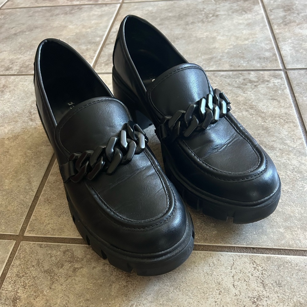 Madden Girl Black Loafers with Chain Detail size 8